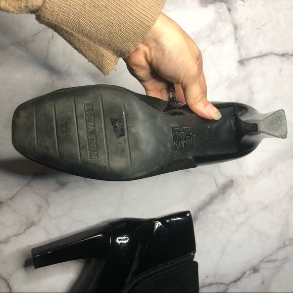 Nine West Womens ankle boot 9 black triangle heel - Picture 12 of 13